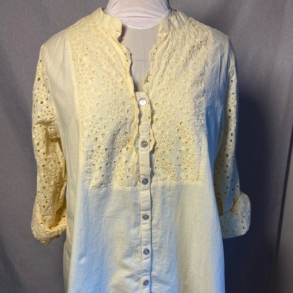 Denim 24/7 Tops - - Denim 24/7 women’s blouse Size 16W 100% cotton